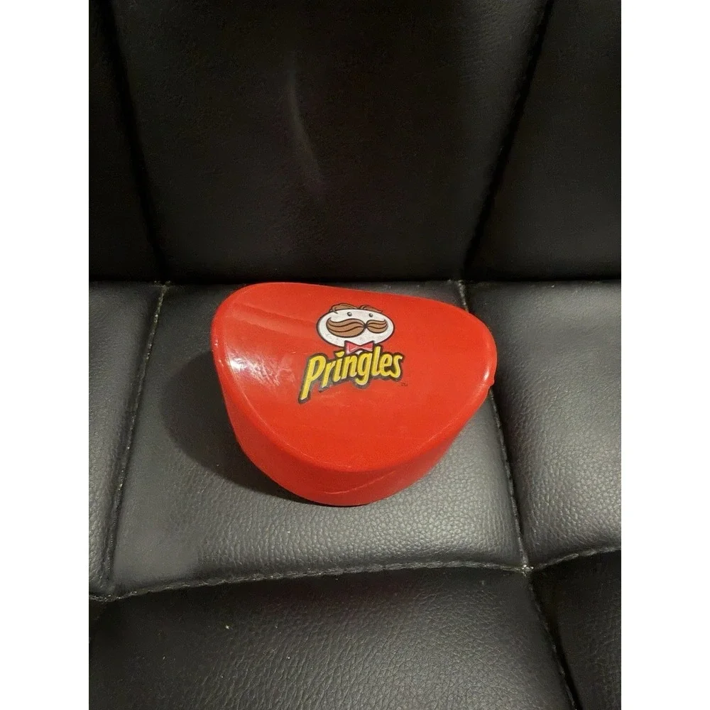 Red Pringles Chip Holder Lunch Box Travel Container See Pictures